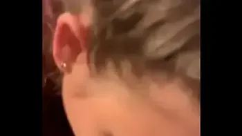 Bivša devojka-Voli ga lizati