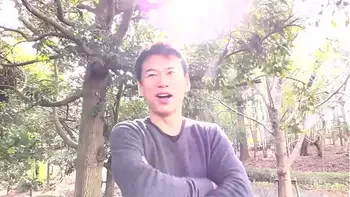 ママチャリ ～揺れる爆乳・くい込む巨尻～ 新崎雛子 1