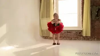 Aliska Zhiros flexible babe with big tits