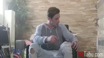 Step Mom Needed A Detailed Review Of Her Lapdance - Richelle Ryan