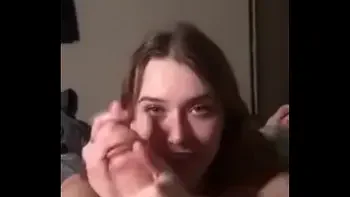 Le encanta hacer la paja