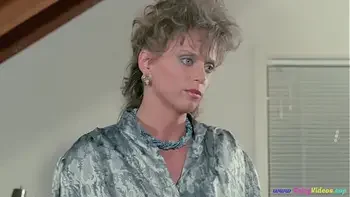 Beautiful peach 1987 HD repaired version