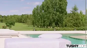 TUSHY Yoga instructor Alyssa loves anal with married men