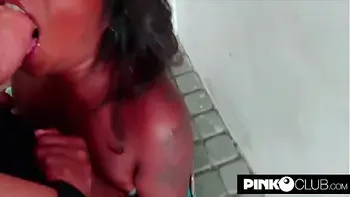 Anale nel video privato di Luca Ferrero con la nera italiana Saritha Olivieri