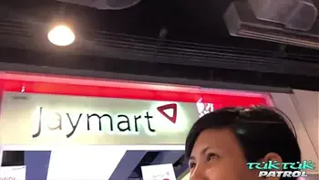 TukTukPatrol Little Thai Momma Drains Tourist Cock