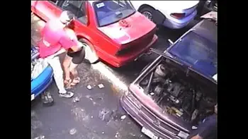 Pagando con cuerpomatico GE  ( Paying with my body )