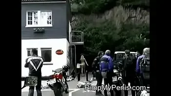 sexy naked girls walking in public