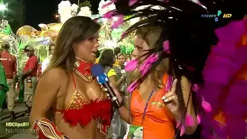 Bastidores Carnaval 2010 - Loira da Laje - Viviane Castro e Moranguinho
