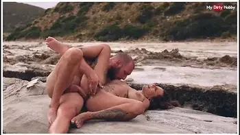 Deutsche Amateure In German Amateur Couple Enjoy Sensual Fuck Outdoors At The Beach German Amateur Sex
