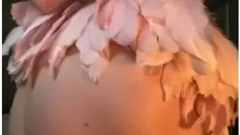 Shaking Feathers Laughing Orgasms Amateur Milf