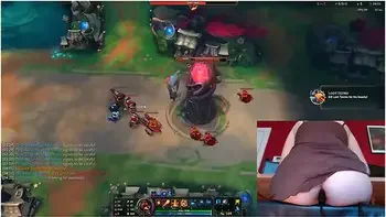 Inflatable Buttblug Challenge #2 League Of Legends #16 Luna - Gamer Girl