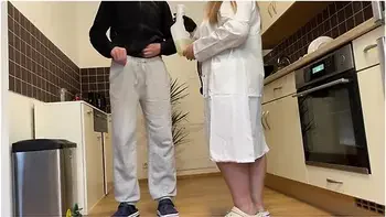 Role-playing Of Lustful Fat Sexy Stepmother-in-law Into A Female Doctor