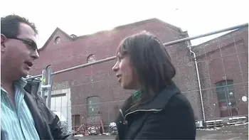 German Street Casting With A Turkish Slut