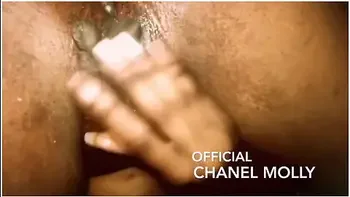 Cums After Playing With Her Clit