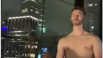 Fitness Model Gets Her Big Ass Fucked On Nyc Rooftop (public!)