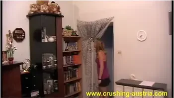 Crushing Girls