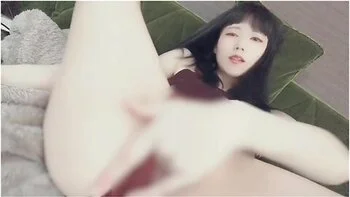 白目生理おわって久々にオtニーしたら気持ち良過きた指に付いた愛液