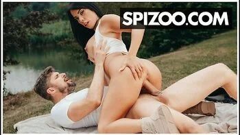 Megan Fiore Enjoys Outdoor Fucking