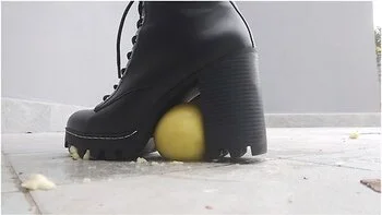 Lady Nymphelin Breaks Things All For You