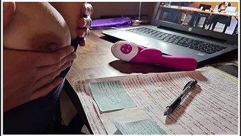 Real College Girl Masturbates Instead Of Following Class - Sandie Cox