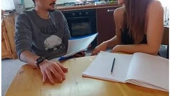 Student 18+ Lets Herself Be Fucked By The Teacher On Condition That She Is Flooded