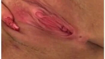 Ms Italiana Playing With Her Tight Pink Pussy