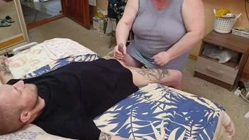 Stepmom Blowjob and Handjob MILF Russian Homemade HD