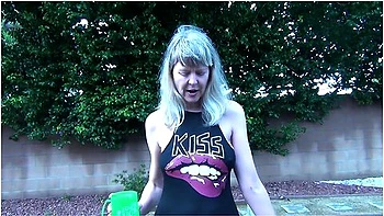 Jamie Foster Wetting In The Wind