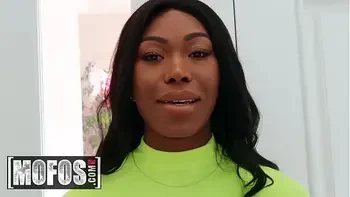 Girls With Big Butt (Lala Ivey, Nadia Jay) Loves Sharing Big Dick - Mofos