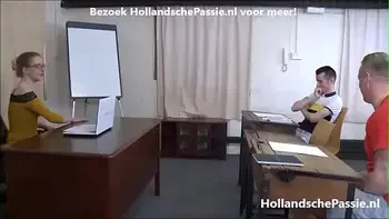 Lerares engels krijgt 2 harde pikken