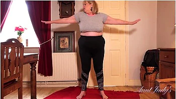Aunt Judys - Judys - Working Out With Busty Mature Bbw Catherine & Her Big Natural Mature Tits