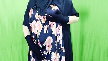 Indian Beautiful Village Housewife Having Sex In The Room - Clear Hindi Audio