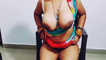 Stepmom Seduces Her Stepson For The Hardcore Fucking In The Hot Night