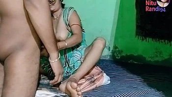 Nitubhabhi Amateure Indian Fucking By Own Husband Friend Hindi Audio