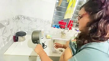 Desi Stepsister With Big Tits Fucks Stepbrother in Kitchen - Nadiyaxxx02