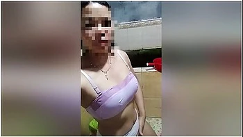 The Only Sexy Girl You Need To Watch