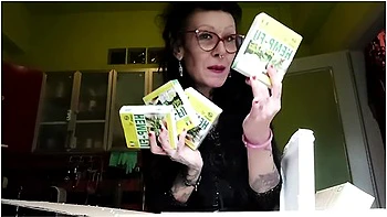 Feet Slave In Miss Vagon And Ivegans Shopping Donated By Her Moneyslave