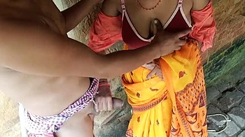 Sexy Indian Bhabhi Outdoor Doggystyle with Trilokinath - Big Boobs and Hard Fucking