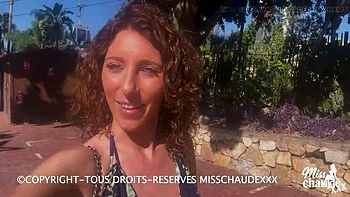 Misschaudexxx sucks big dick and gets fucked hard in outdoor cable car