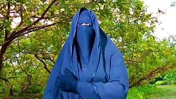 Bangladeshi Housewife Nadiya Fucks Neighbor At Night - Big Tits Blowjob Homemade Bengali Sex