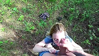I Play With My Wife In The Town Park Of Lovense! Sex, Squirt In Public