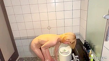 Cute Petite Japanese Blonde Teen 18+. Nice Body