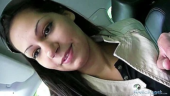 Amateurs Lady Nailed In The Car