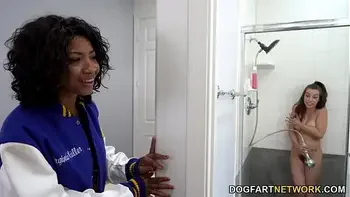 September Reign And Spencer Bradley Have Lesbian Sex