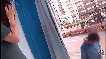 241122マジックミラーの潮吹きエロ美人e1