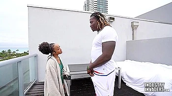 22 07 05 Mena Carlisle Blowjob