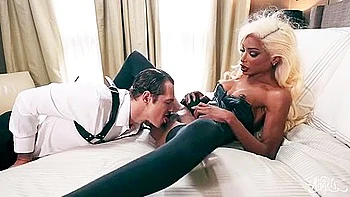 Justified Love In Hd