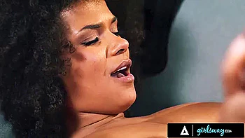 Psychic Scam Leads To Scissoring 3-way