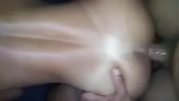 Putinha casada dando o cu