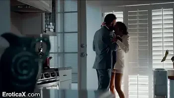 EroticaX - Adriana Chechik's Perfect Body Loves To Ride Client's Cock